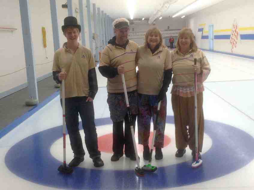 2018 Kaslo 125 Funspiel Team - Mohawk